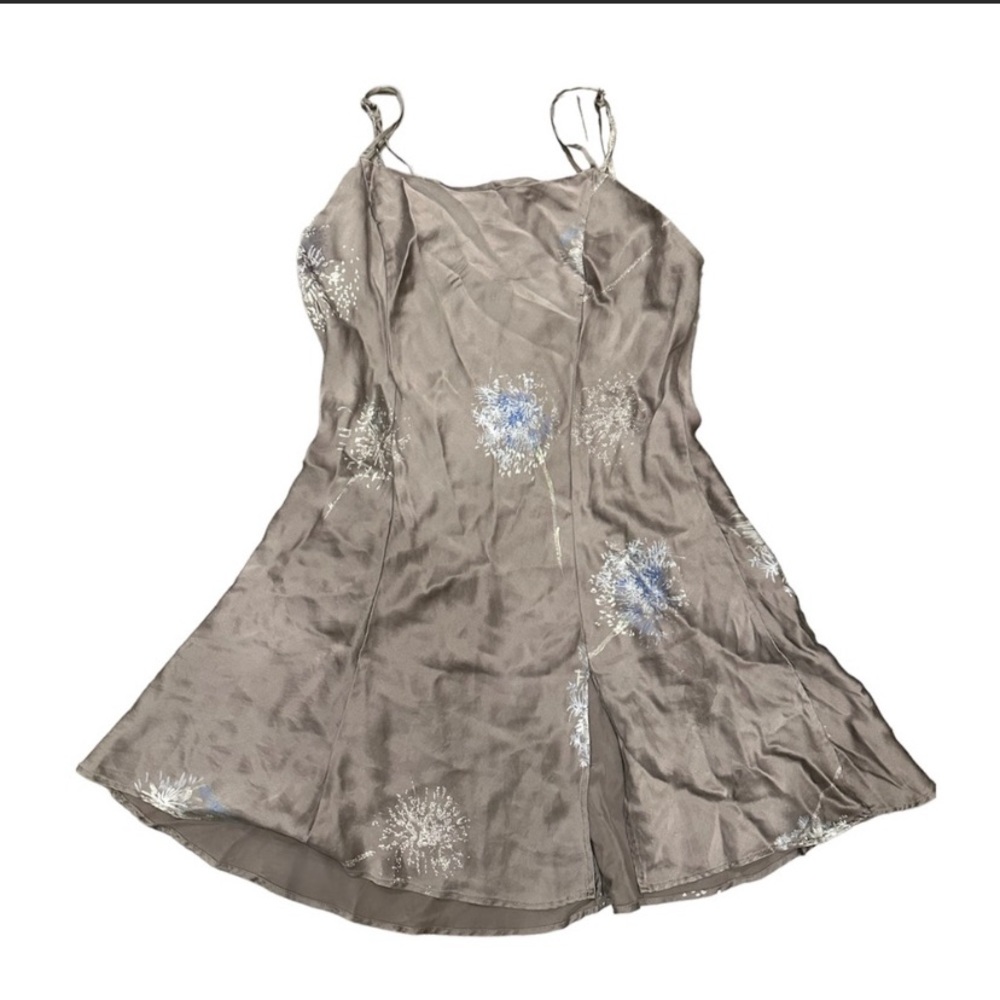 Victoria’s Secret 100% silk slip dress. Size Medium